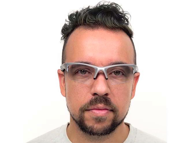 male_u030_slvr_frame_-_clear_front_edited male_u030_slvr_frame_-_clear_front_edited